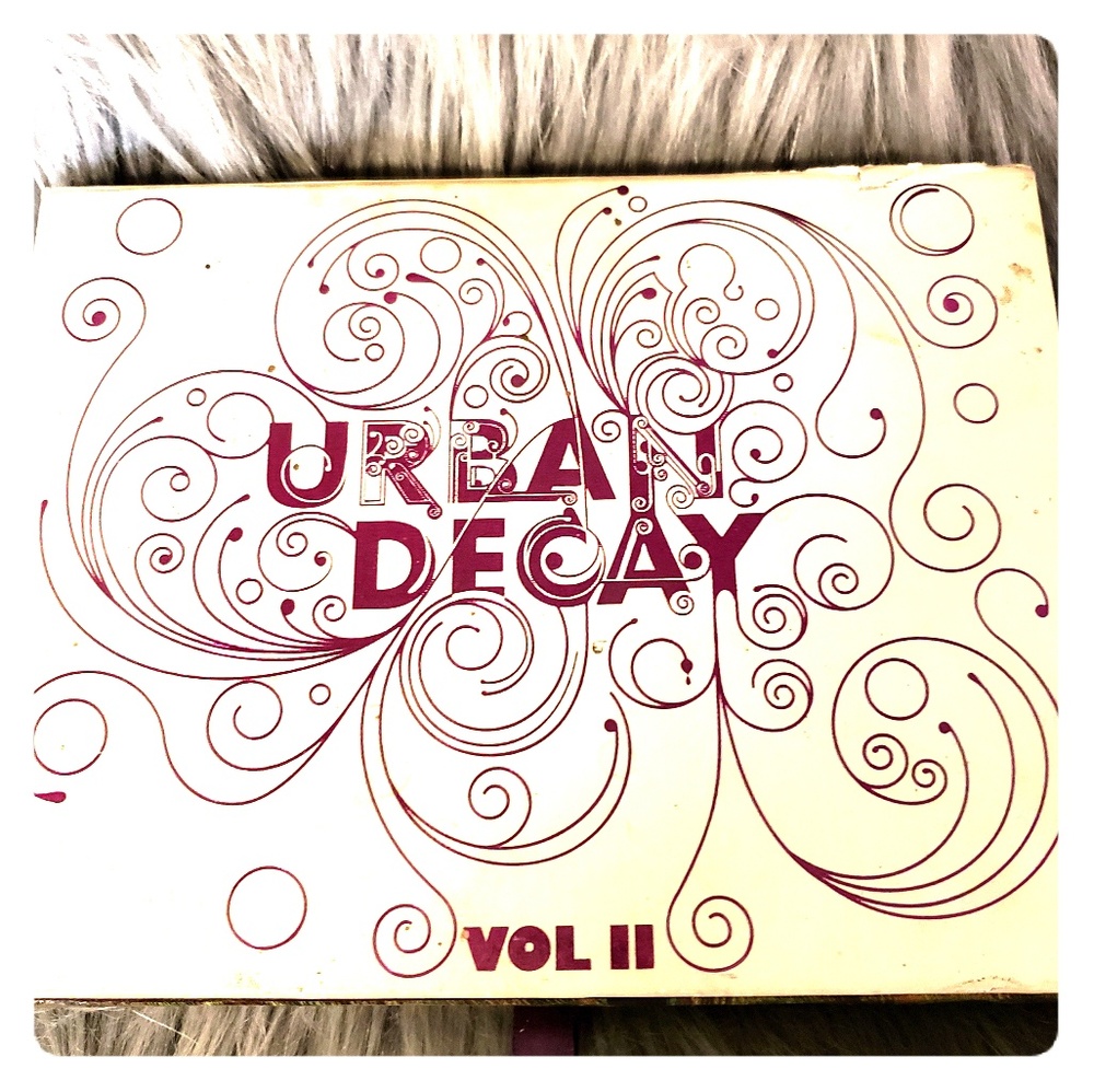 Urban Decay Eyeshadow Palette